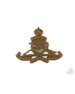 Vintage British Army Royal Artillery Cap Badge - missing slider / gold tone